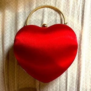 Alessia Crossbody/clutch heart shaped bag
